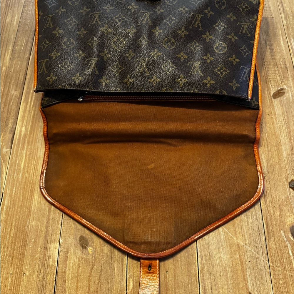 Louis Vuitton Monogram Beverly GM Messenger Briefcase 💼 - Picture 6 of 16